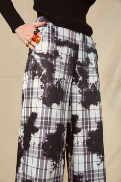 Jaded London Bleach Check Relaxed Wide Leg Trouser -JADEDLDN Sales 7I9A9831