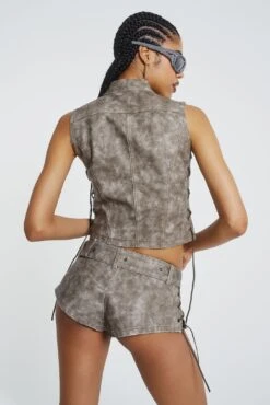 Jaded London Steel Lace Up Side PU Hot Pants 14 Jaded London Steel Lace Up Side PU Hot Pants -JADEDLDN Sales JADED HOTLINE SWIMECOM1556 b1064d45 01e6 4086 bee4 53e8be808054