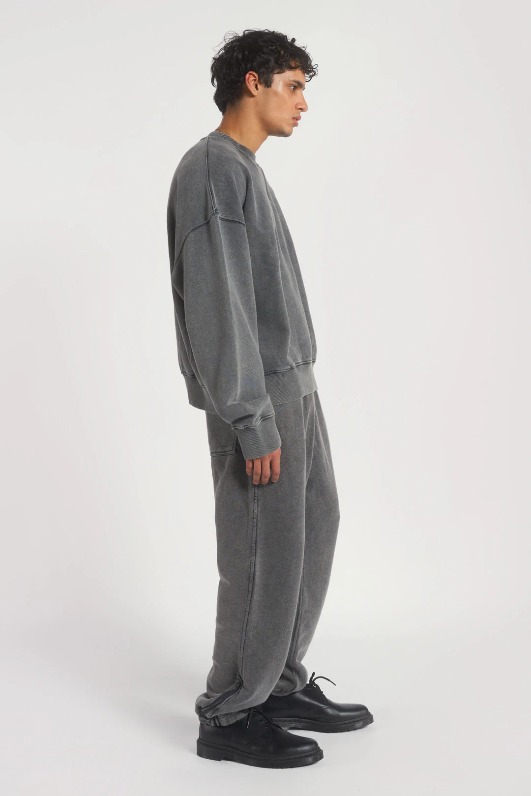 NTRLS Chrome Grey Crew Neck Sweatshirt 14 NTRLS Chrome Grey Crew Neck Sweatshirt - Image 12